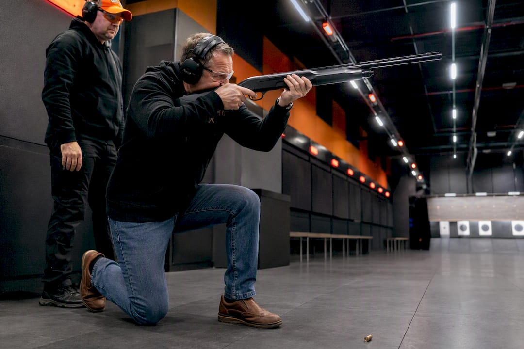 Shooter mounting shotgun with protection