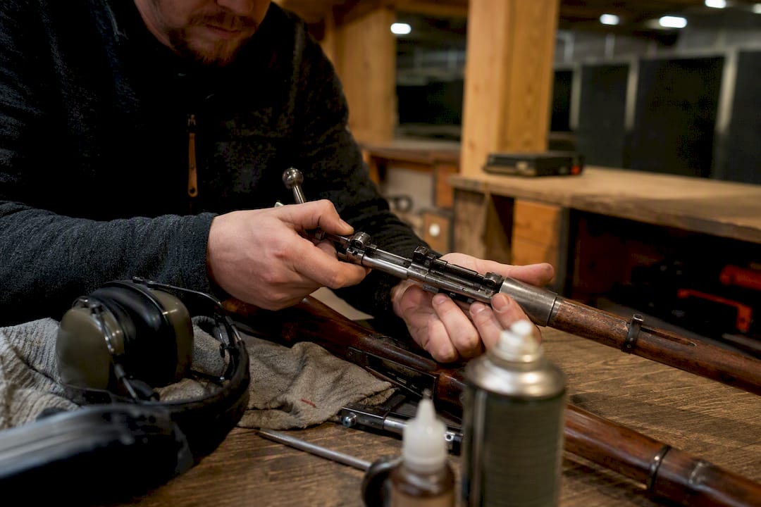 Cleaning Mosin Nagant bolt and safety mechanism