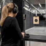 Ammuskelija harjoittelee taktista hengitystekniikkaa
